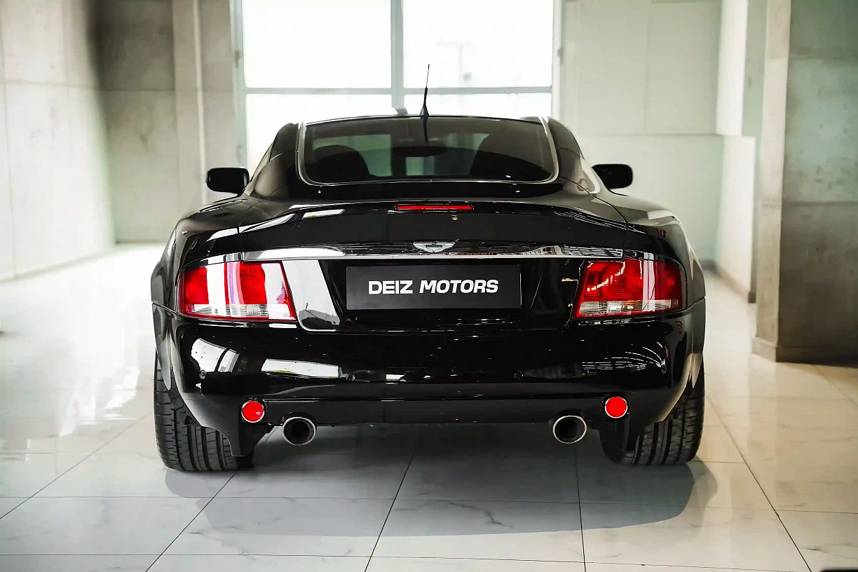 2006 Aston Martin Vanquish S V12 1 of  100 Official Manual Transmission