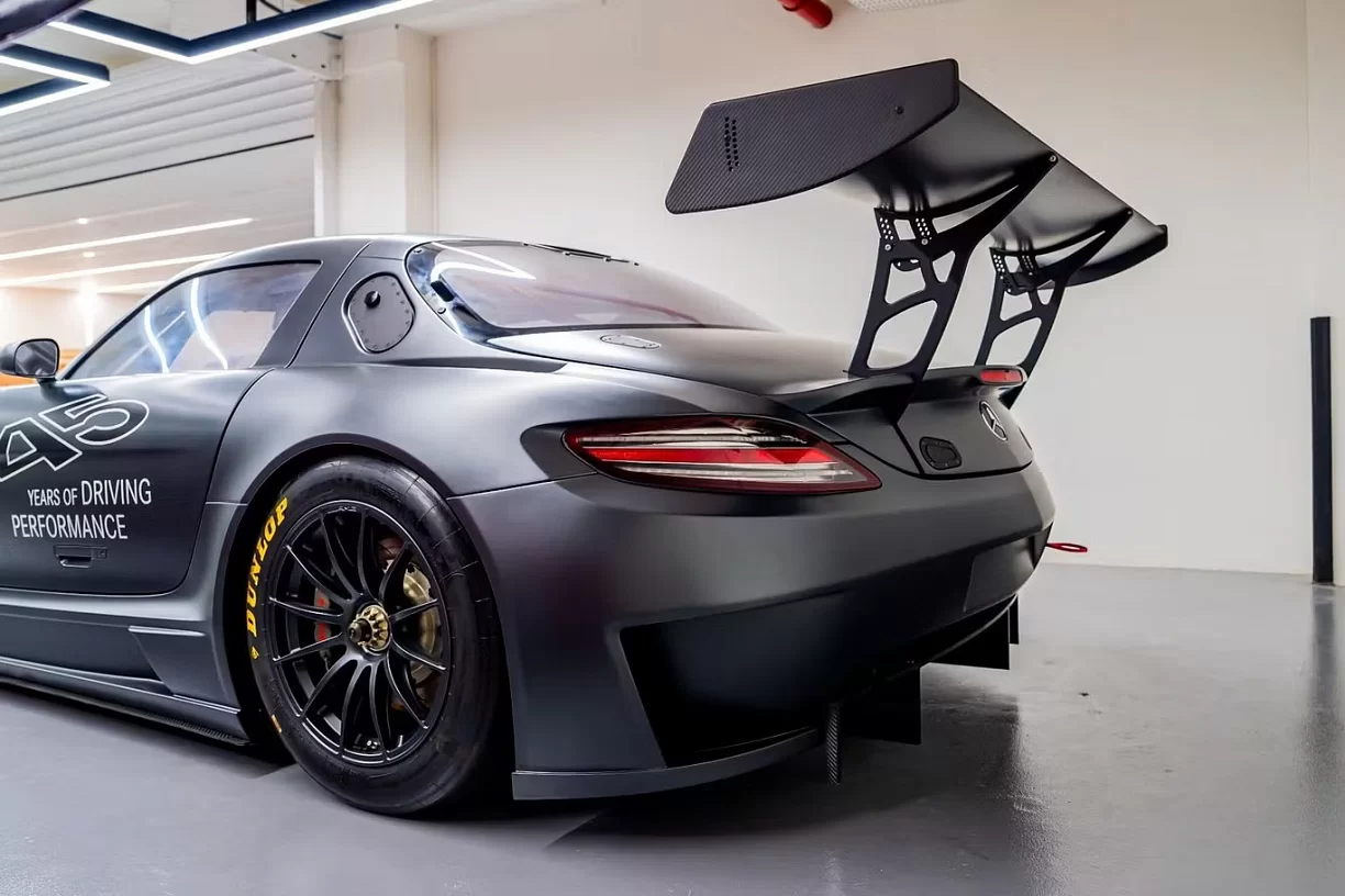 2012 Mercedes-Benz SLS GT3 AMG 45th Anniversary 1 of 5