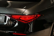 2025 Mercedes S680 Maybach - a flagship of the Mercedes-Benz lineup