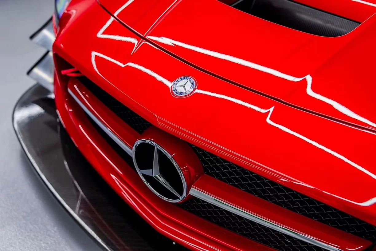 2011 Mercedes-Benz SLS GT3 AMG Race Spec Collector Car 1 of 1