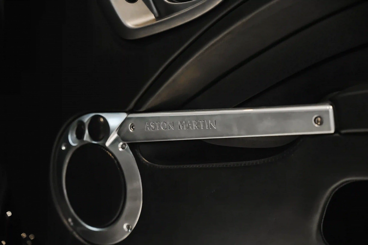 2006 Aston Martin Vanquish S V12 1 of  100 Official Manual Transmission