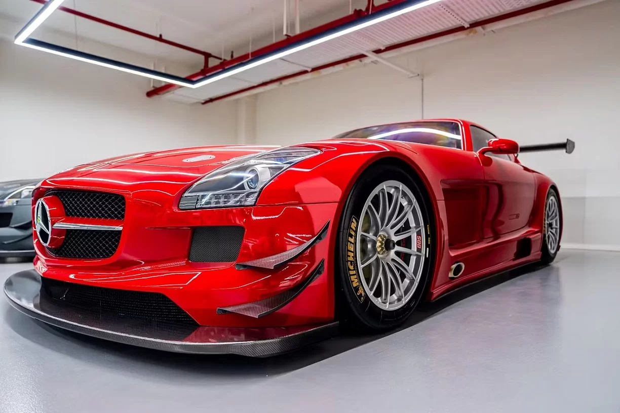 2011 Mercedes-Benz SLS GT3 AMG Race Spec Collector Car 1 of 1