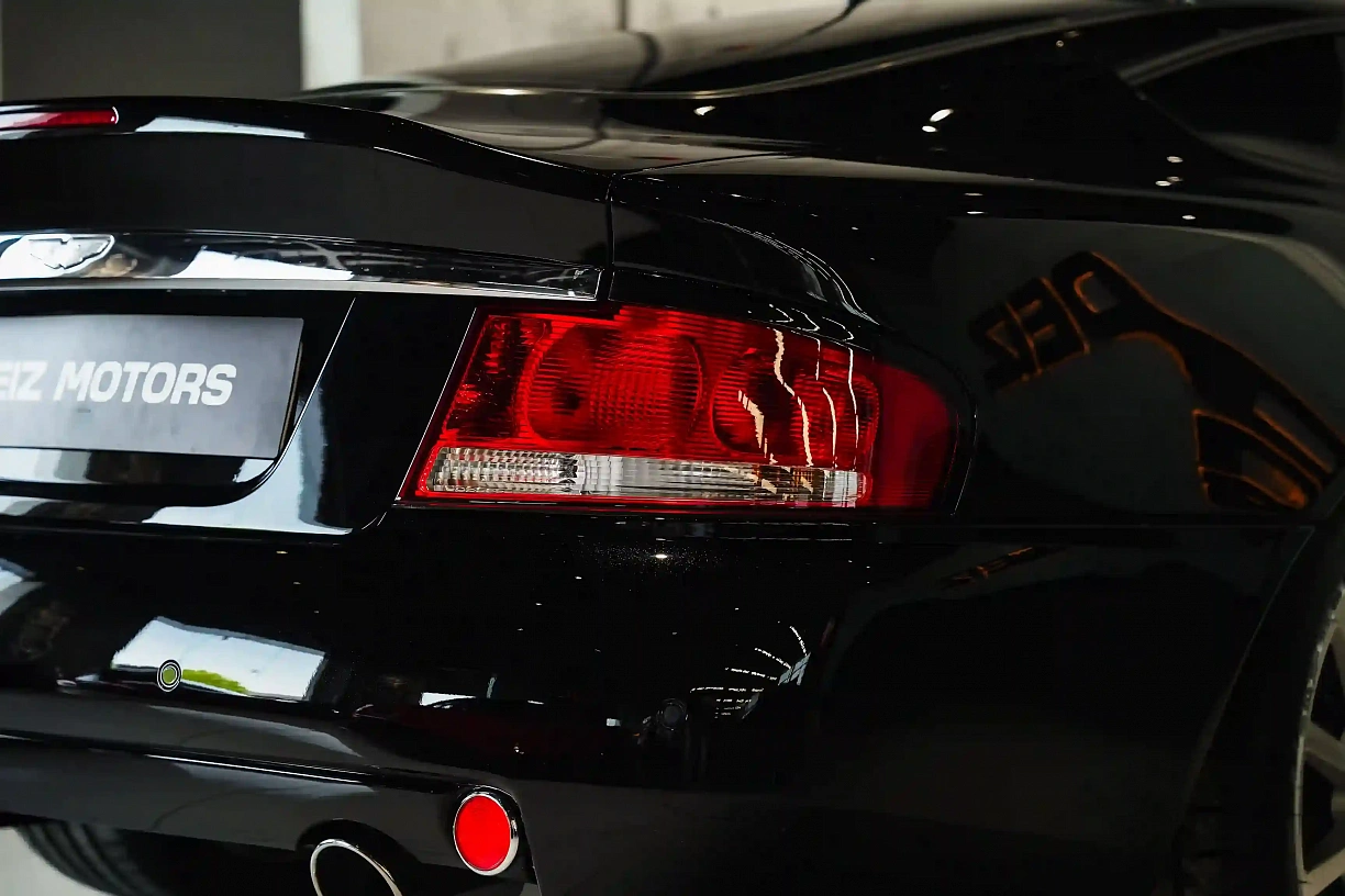 2006 Aston Martin Vanquish S V12 1 of  100 Official Manual Transmission