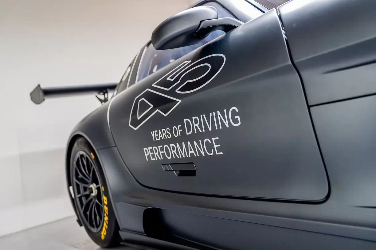 2012 Mercedes-Benz SLS GT3 AMG 45th Anniversary 1 of 5